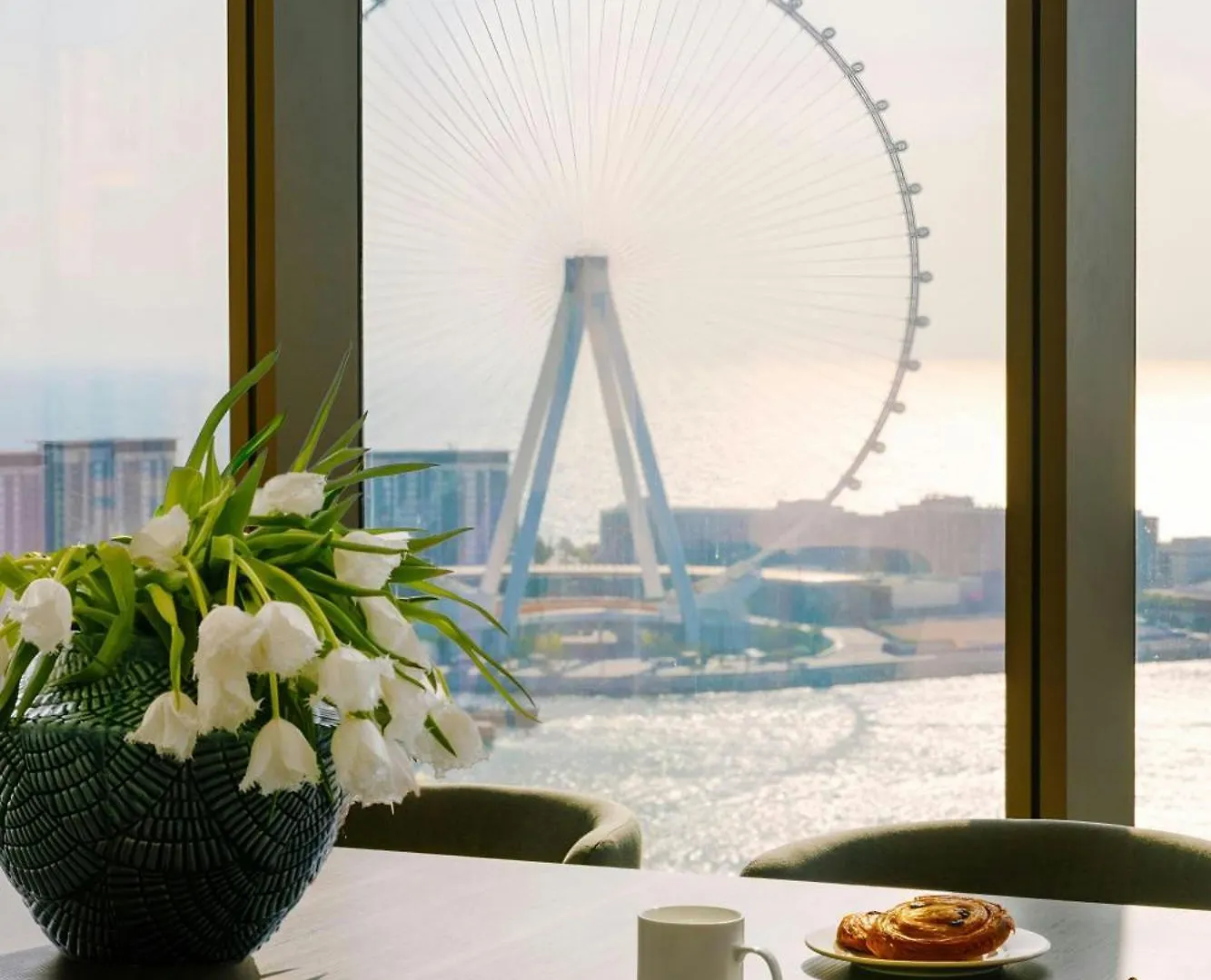 Sonder By Marriott Bonvoy Jbr The Walk Apartments Dubaj