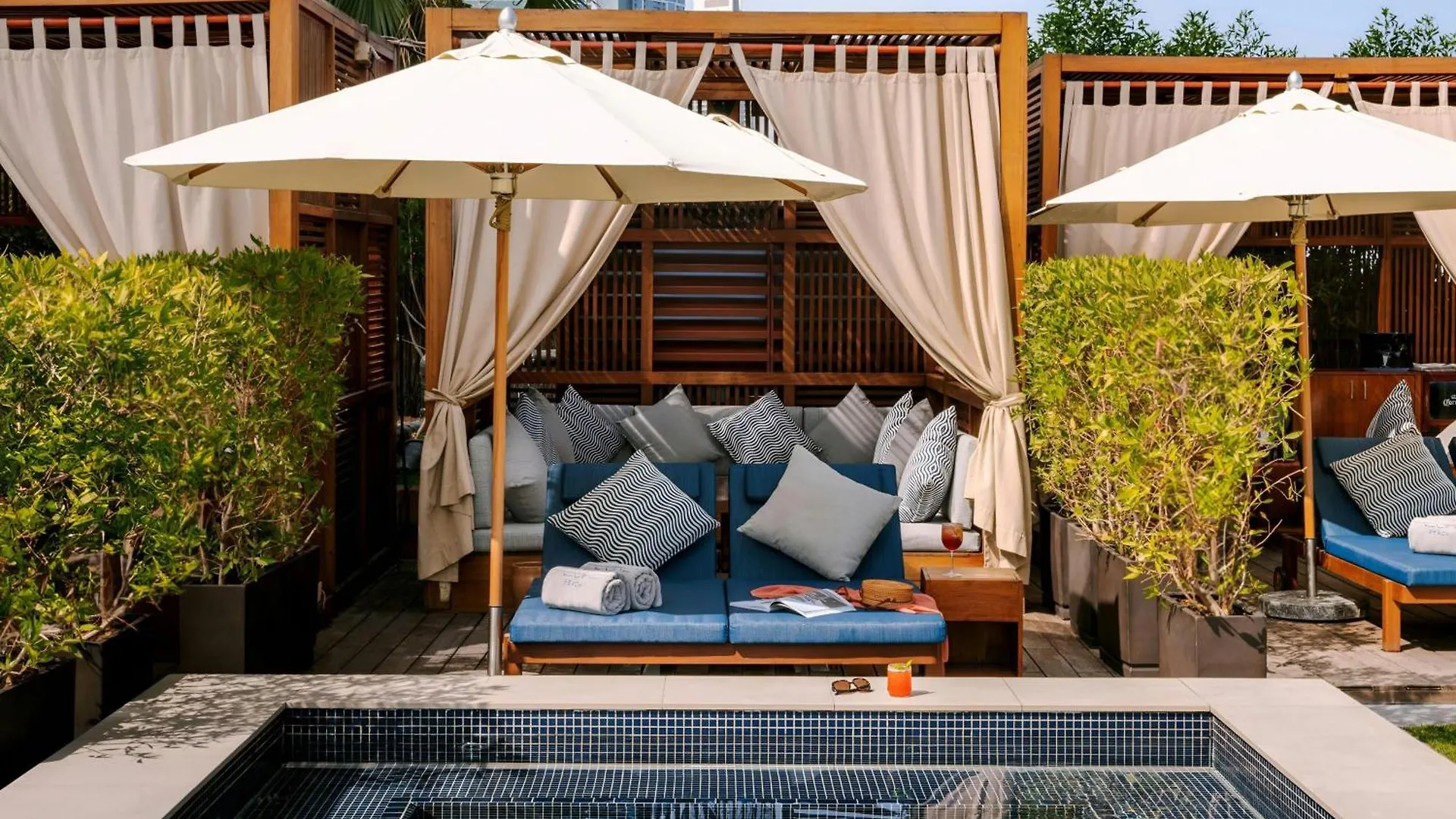 Sonder By Marriott Bonvoy Jbr The Walk Apartments ドバイ