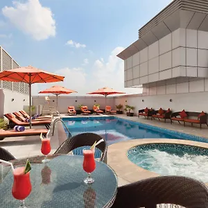 ramada-deira.sharjah-hotels.com/