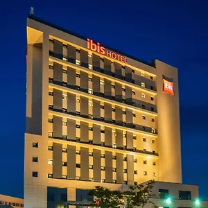 ibis-istanbul-tuzla-hotel.istanbul-turkeyhotels.com/