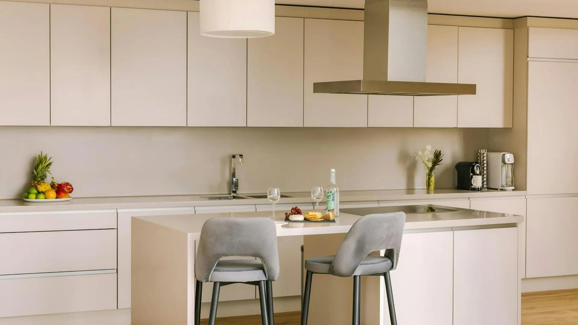 Aparthotel Sonder By Marriott Bonvoy Jbr The Walk Apartments Dubai