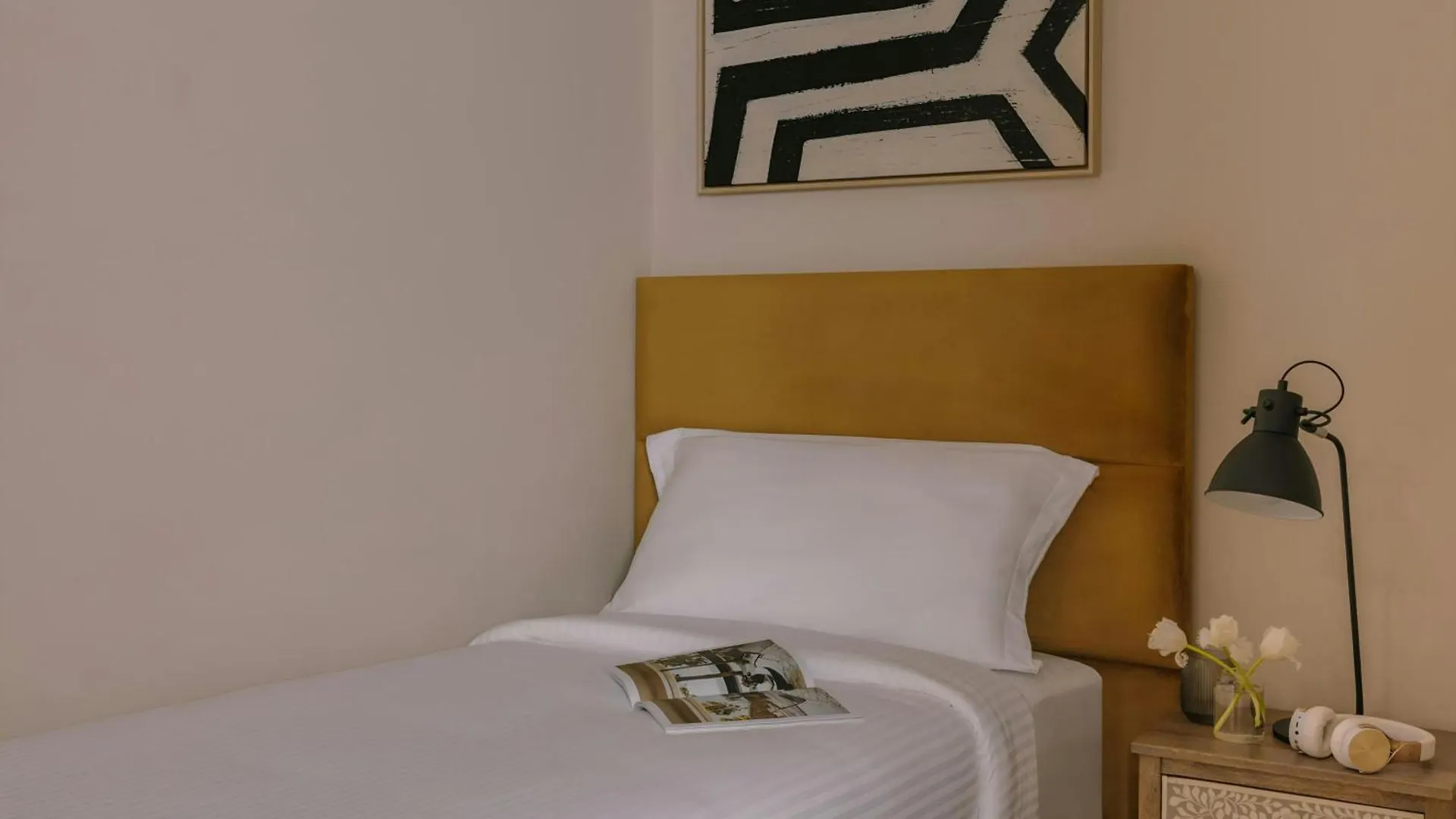 Sonder By Marriott Bonvoy Jbr The Walk Apartments Dubai 2*,